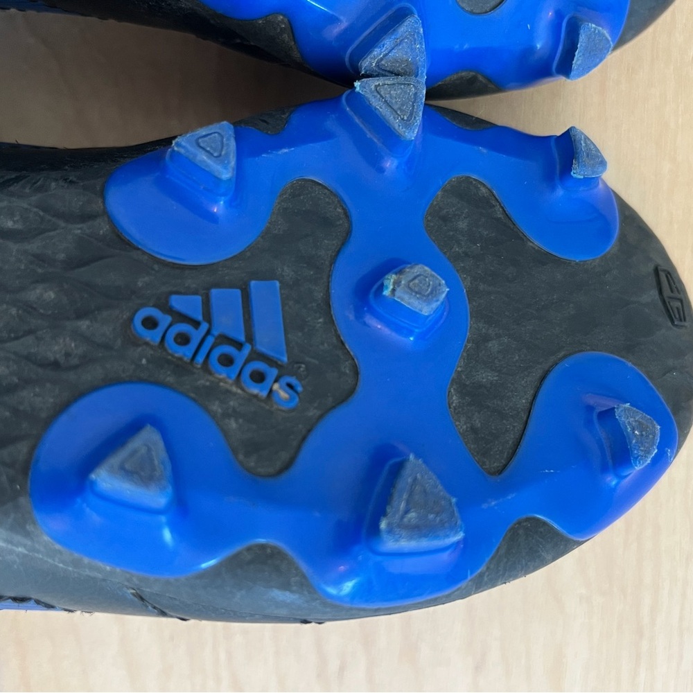 Adidas VII FG Black and Blue Junior Soccer Cleat - Picture 6 of 8